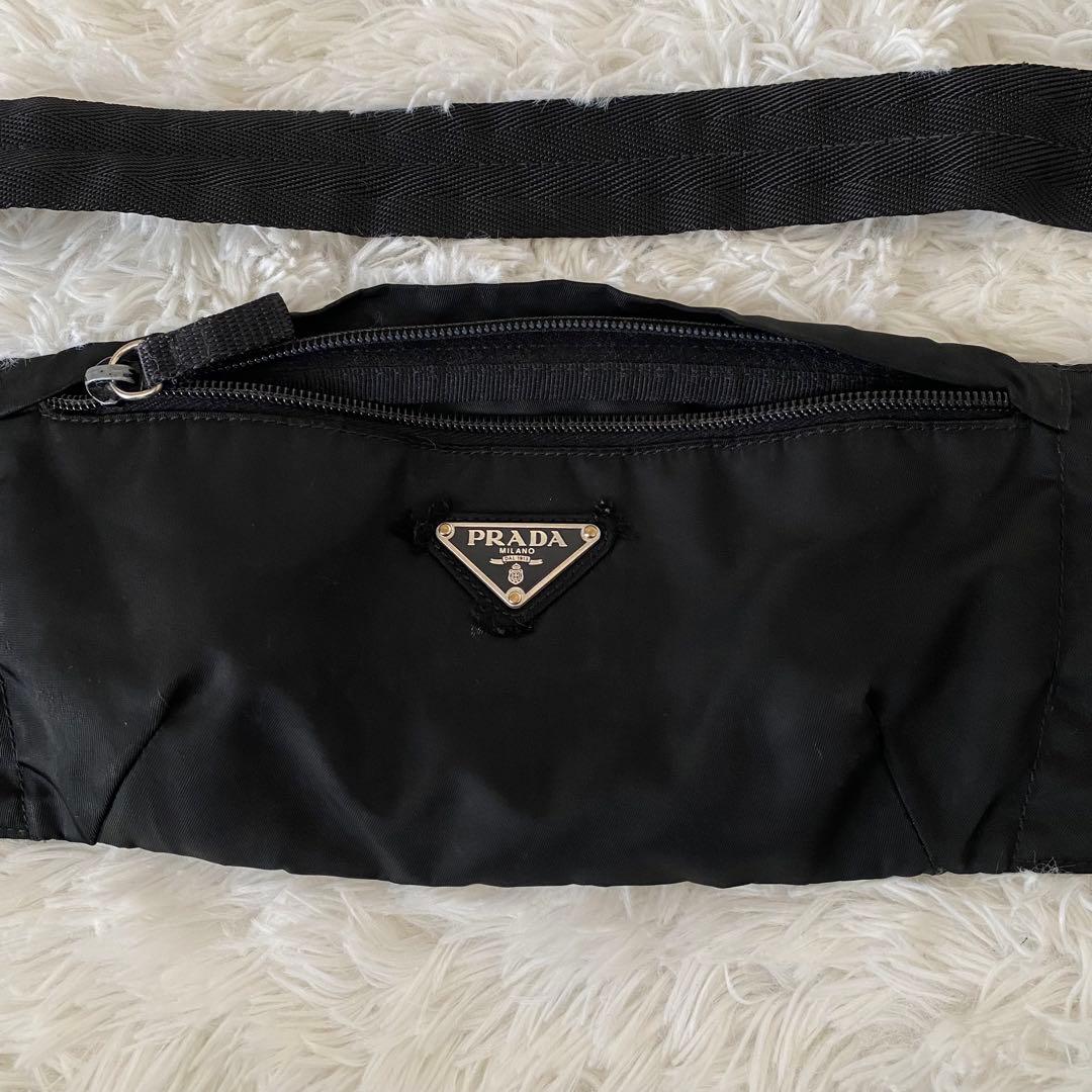 訳あり PRADA プラダ ナイロン ボディバッグ 斜めがけ 三角ロゴ ブラック