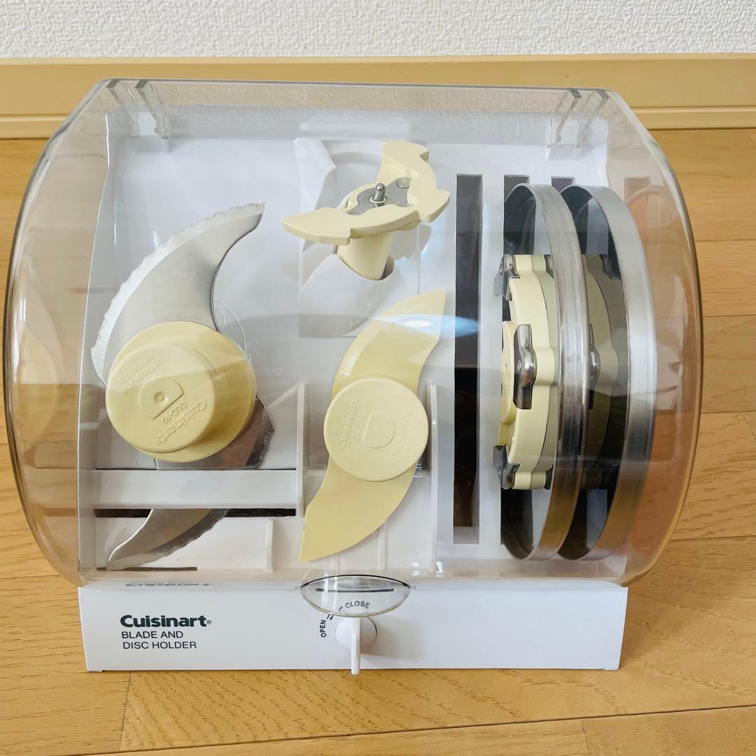 極美品　クイジナート DLC-10PRO フードプロセッサー　24年製　ケース付