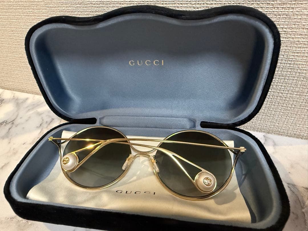 GUCCI パール サングラス ケース付き