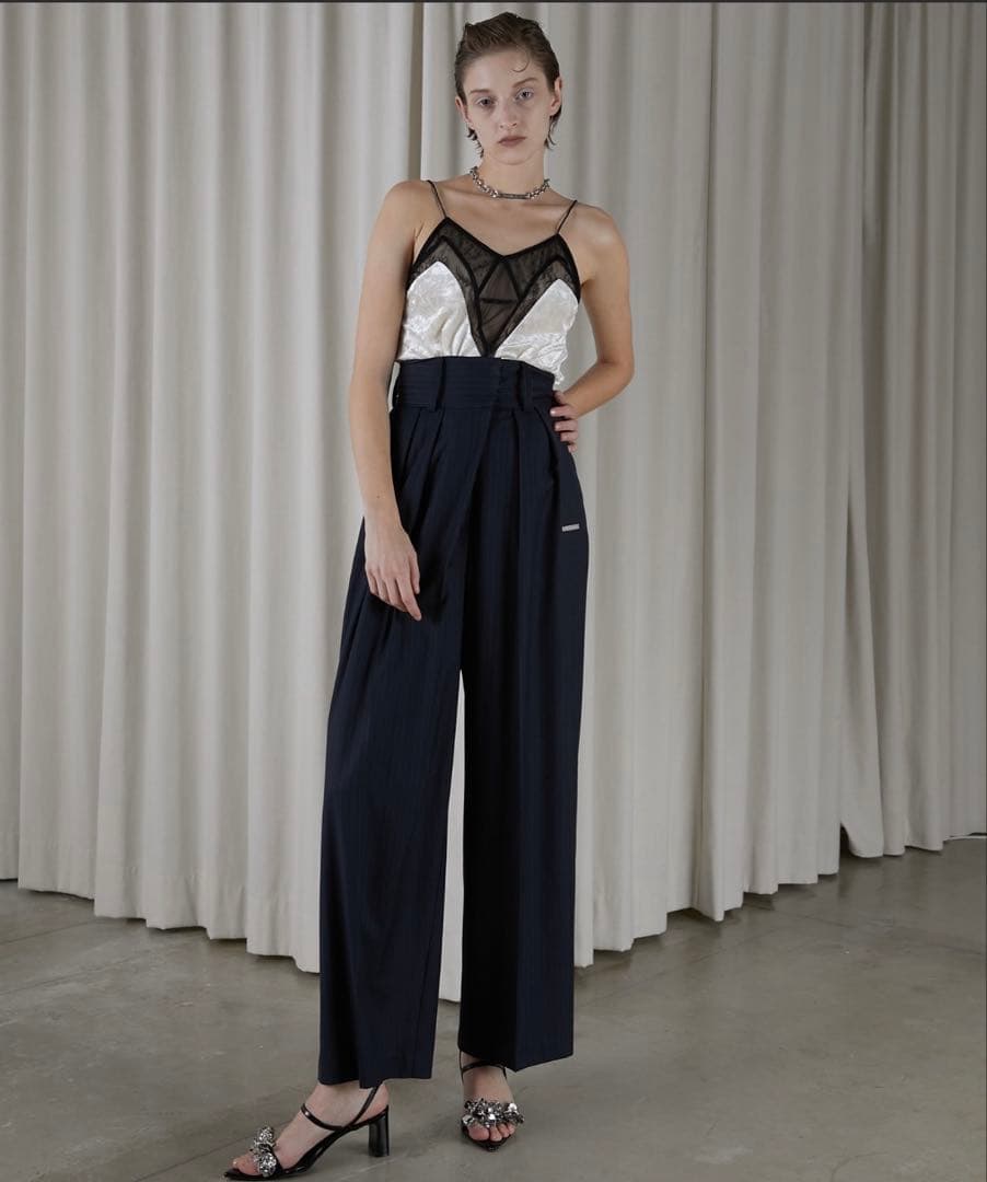 PRANK PROJECT クラッシュベロアレースキャミ