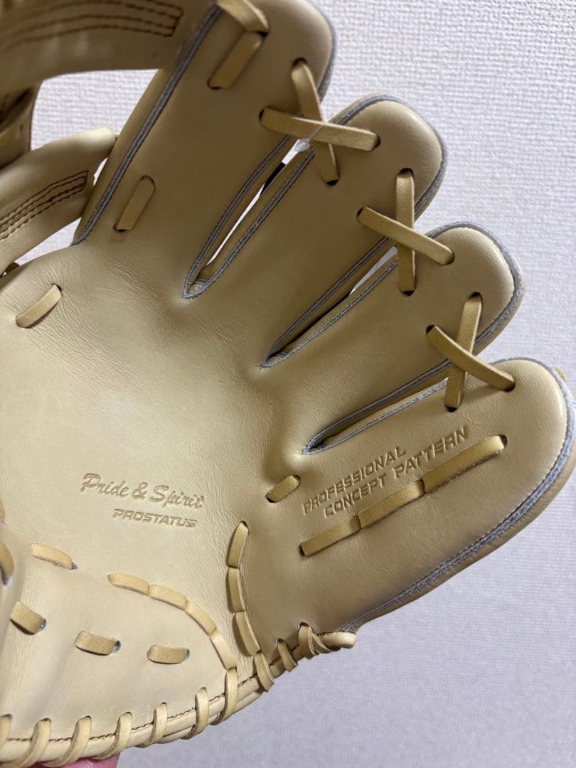 《流行色》ZETT プロステイタス　軟式内野手用グローブ　今宮健太モデル