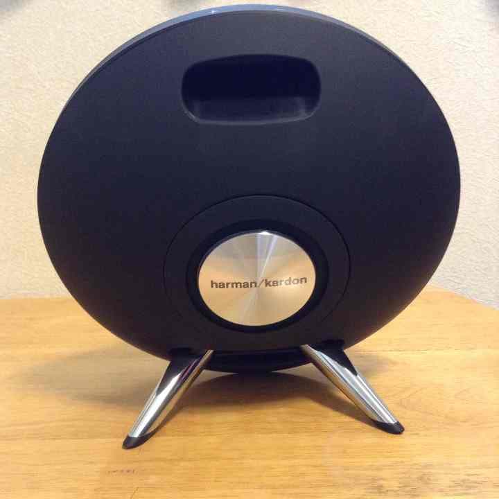 スピーカー！スマホとつなげられる！