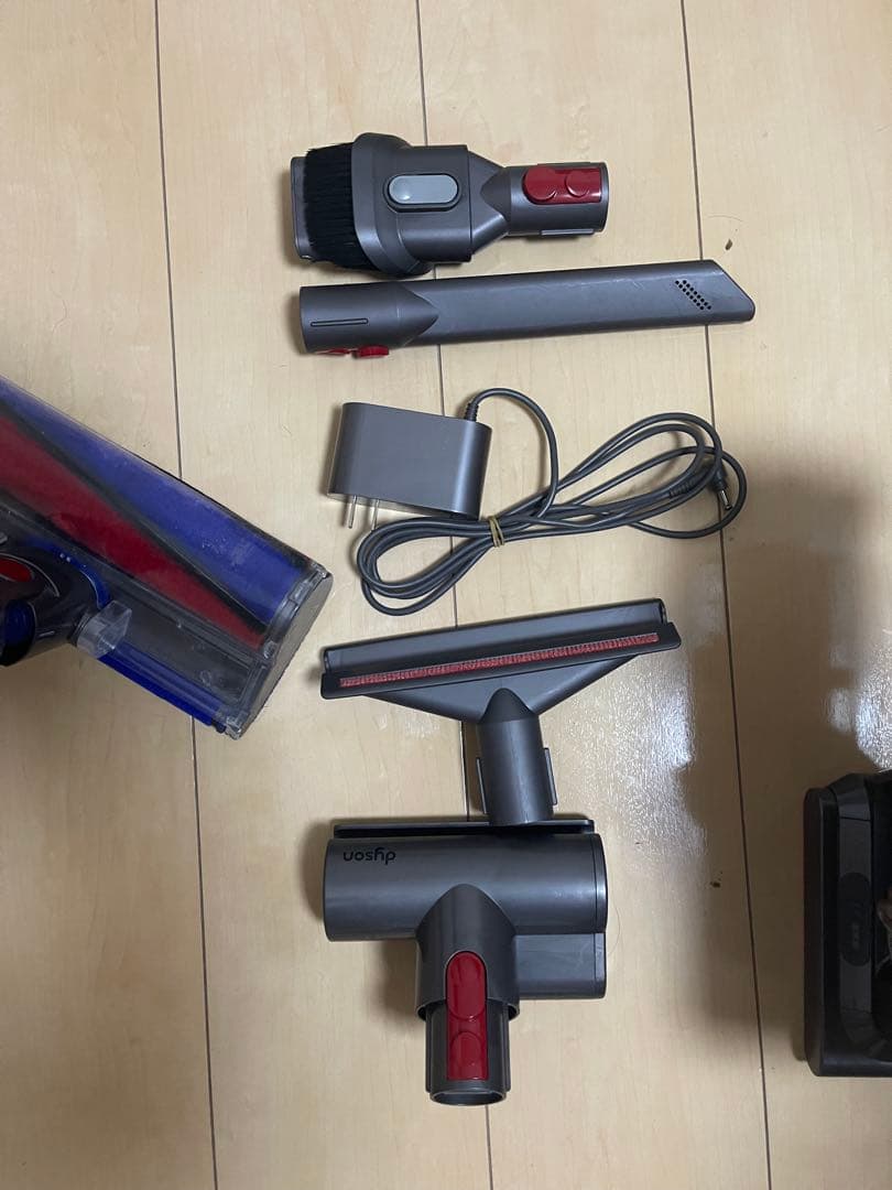【美品】Dyson Cyclone V10 sv12エコーモード７2分