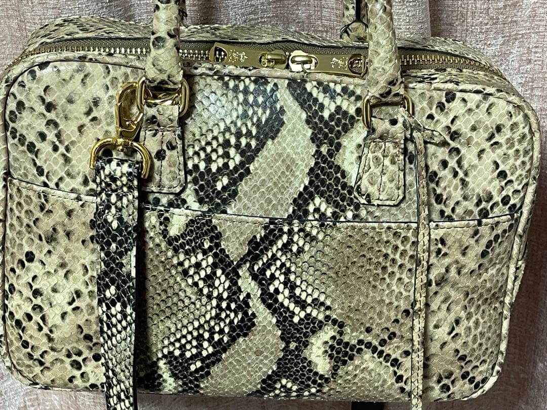 み*ば様 A.D.M.J. パイソン　スワロフスキー　ハンドバッグ