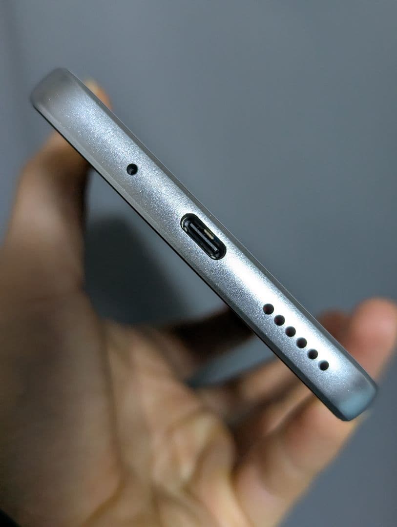 極美品Nubia S 5G 4GB / 128GB ホワイト