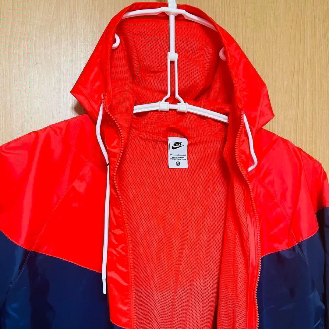 ナイキ Nike MOVE TO ZERO ウィンドブレーカー