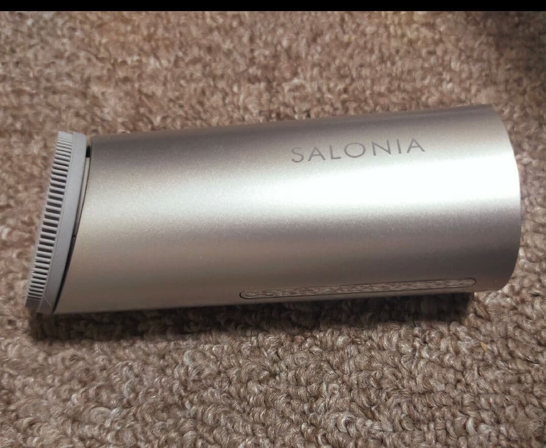 SALONIA　サロニア　フェイスブラシ　毛穴掃除　肌管理　美顔器