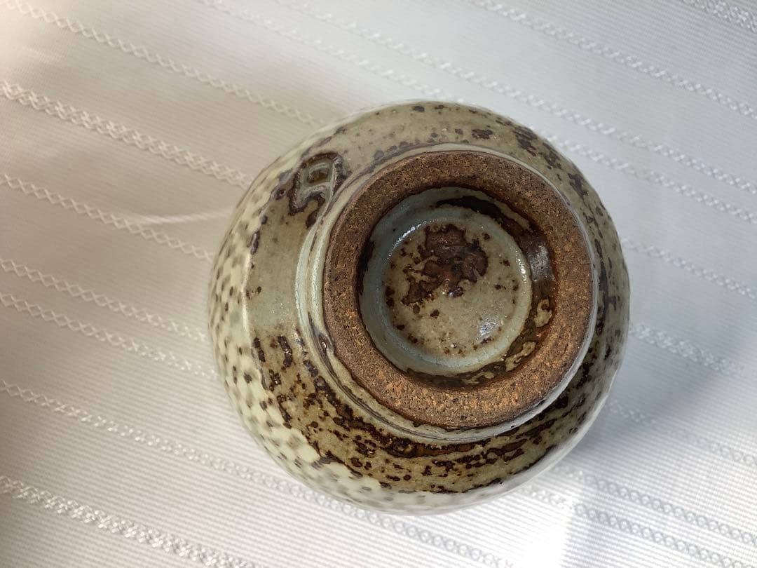 益子焼　島岡達三 象嵌赤繪草花文　湯呑み 人間国宝