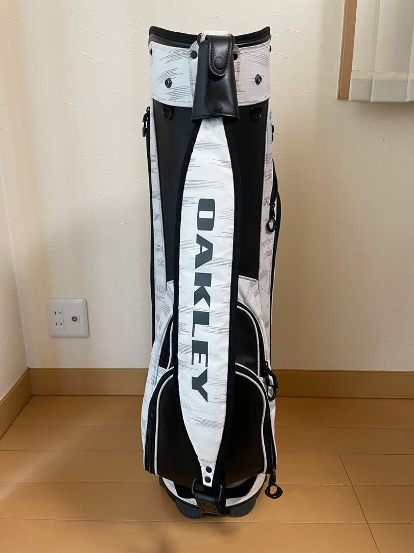 OAKLEY （オークリー）キャディバッグ
