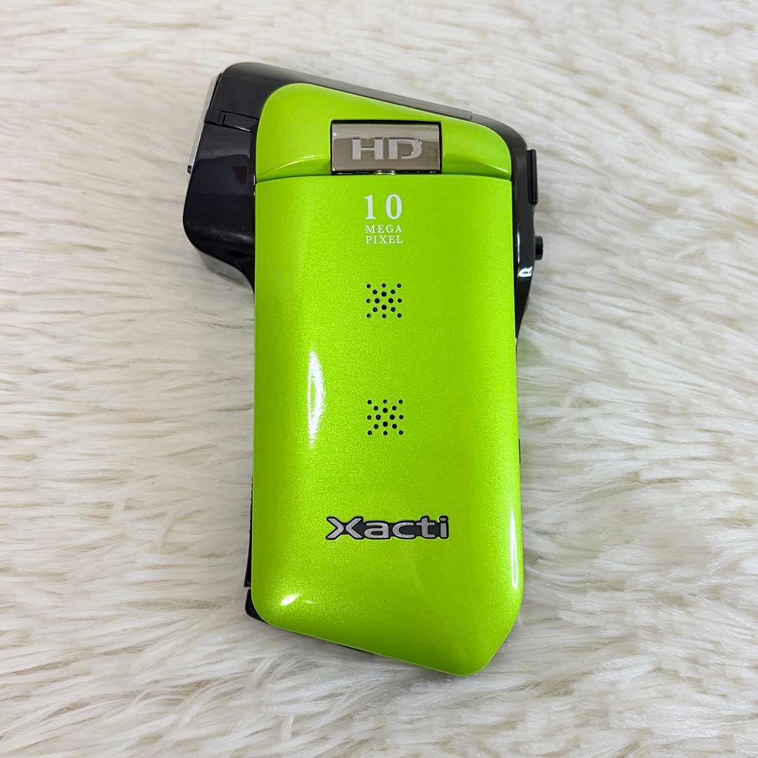 SANYOデジタルムービーカメラ　Xacti DMX-CG11グリーン
