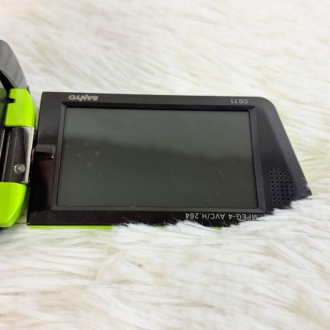 SANYOデジタルムービーカメラ　Xacti DMX-CG11グリーン