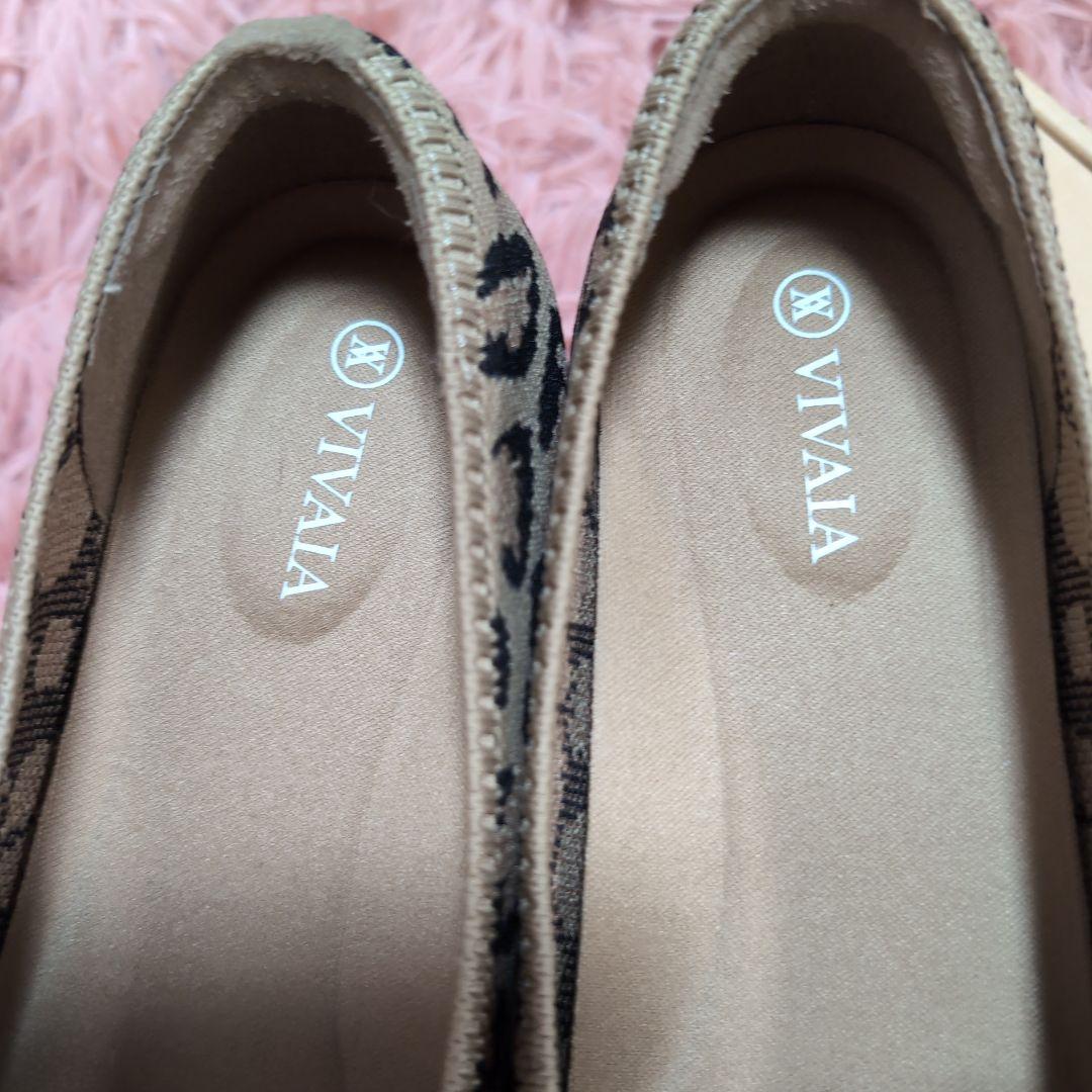 Hammy♡　VIVAIA ポインテッドトゥ フラットシューズ