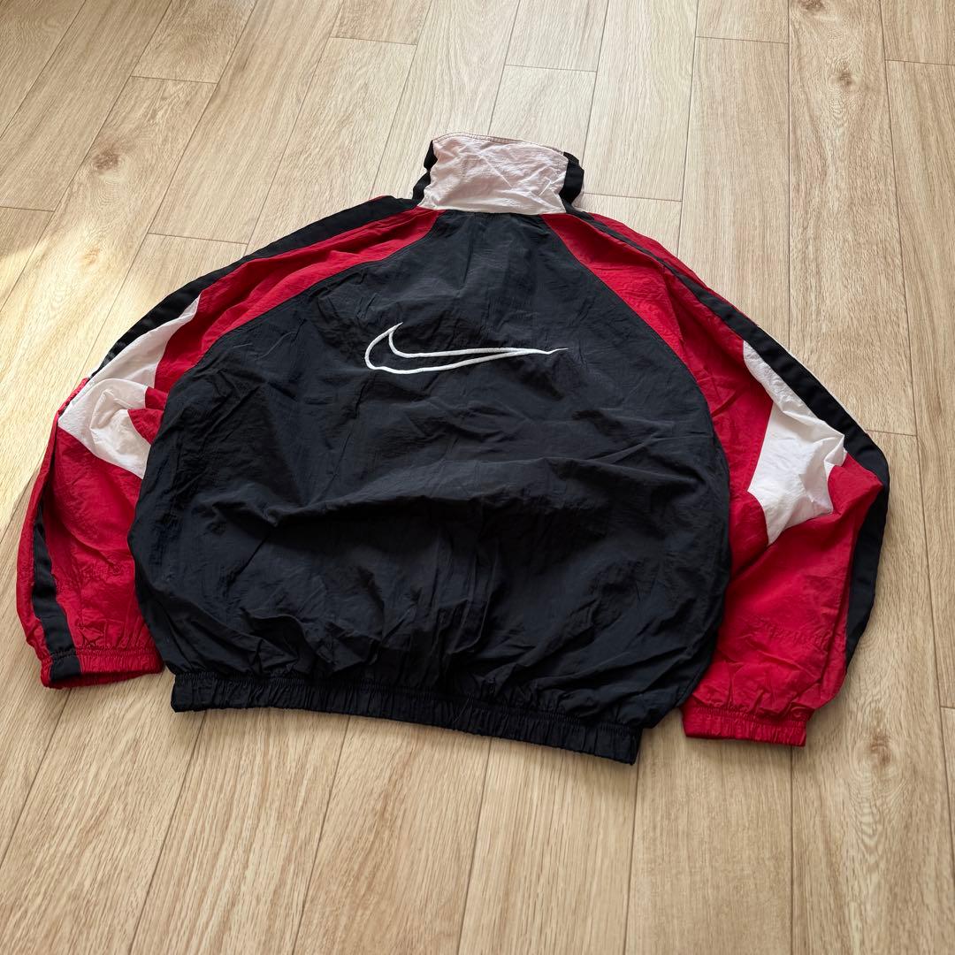 マ*ー様 NIKE 90s Nylon Jacket Black×Red｜刺繍ス