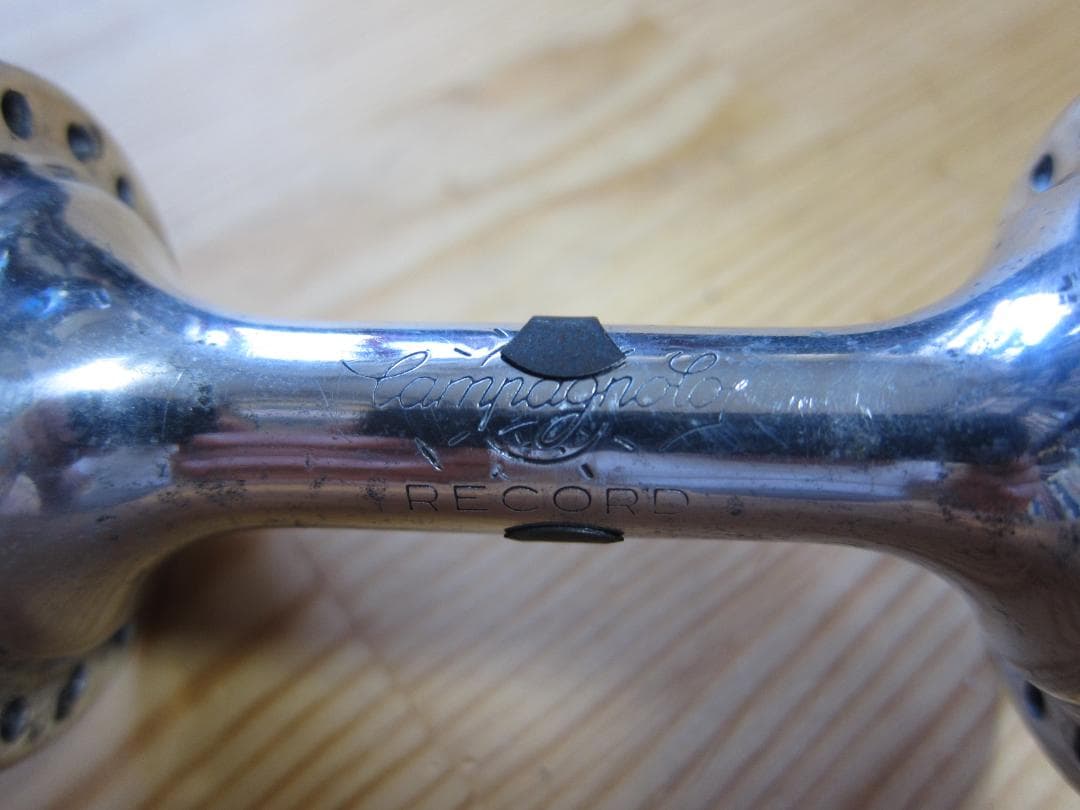 カンパ　CAMPAGNOLO RECORD SMALL HUB 前 36穴