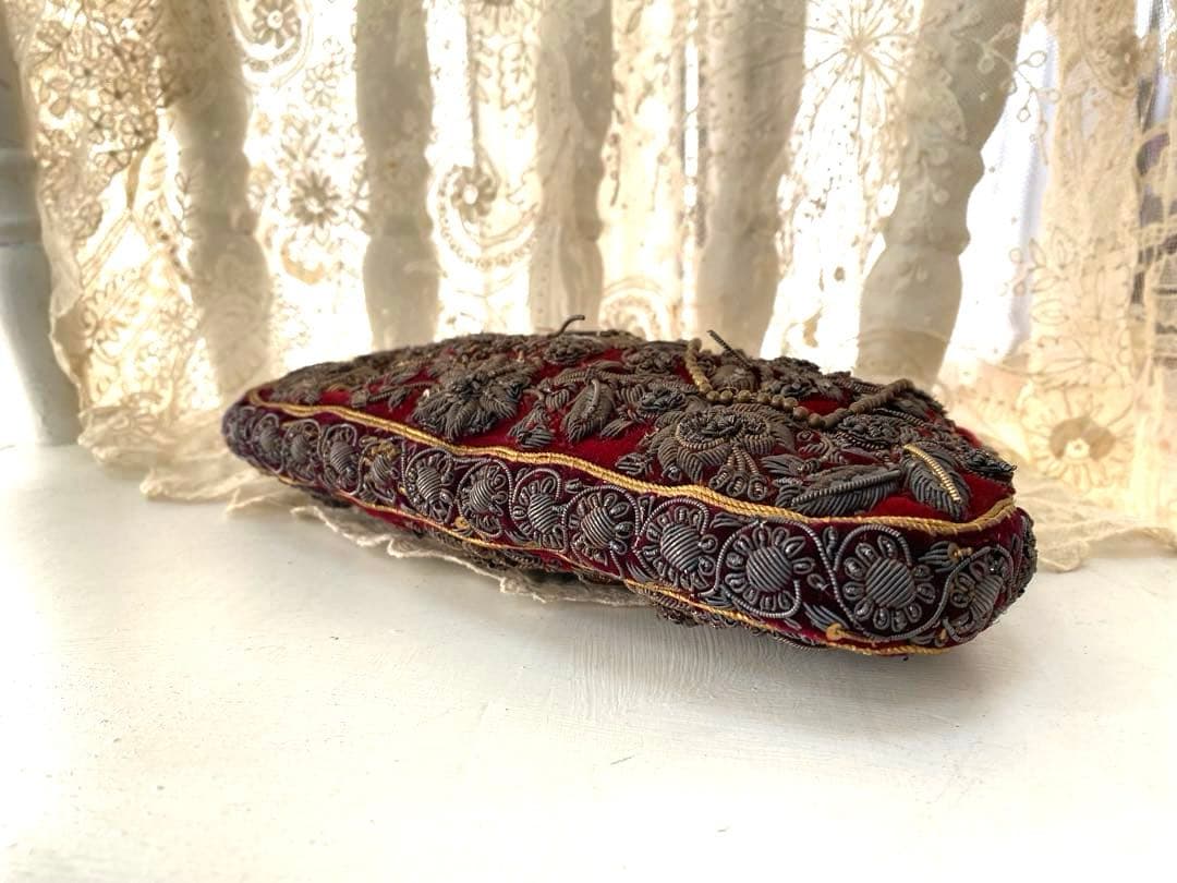 英国アンティークゴールドメタリック手刺繍パース　ベルベット　瑪瑙イギリス　花