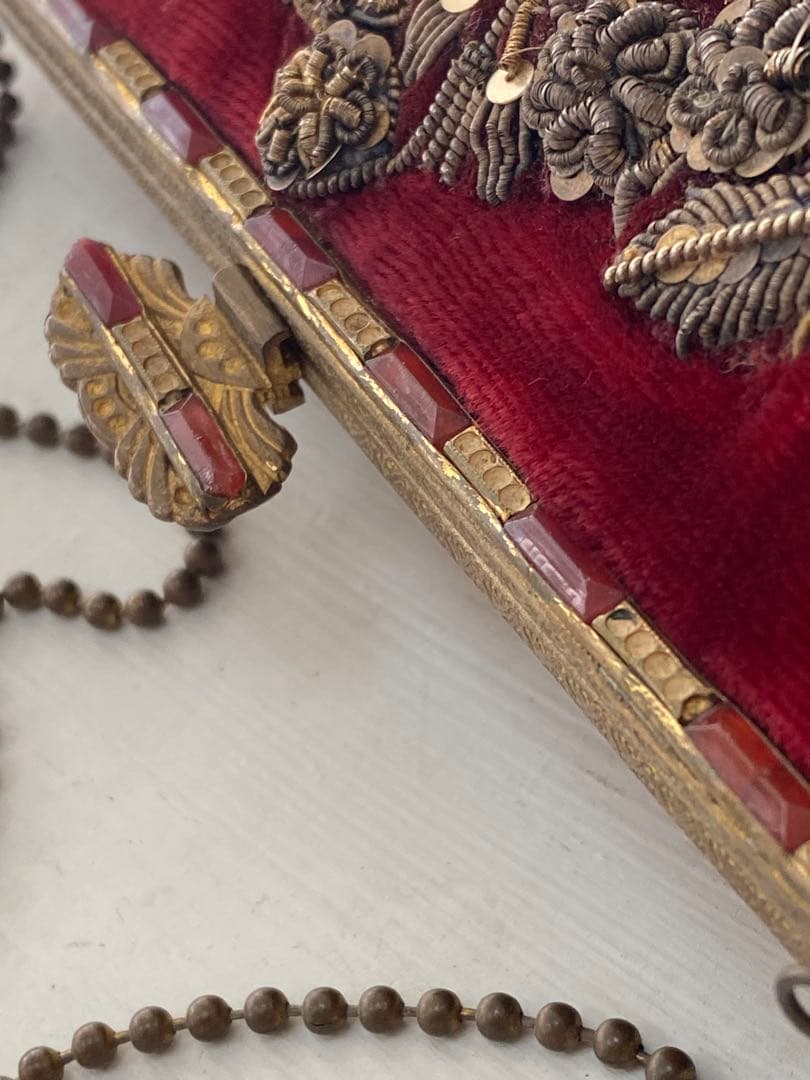 英国アンティークゴールドメタリック手刺繍パース　ベルベット　瑪瑙イギリス　花