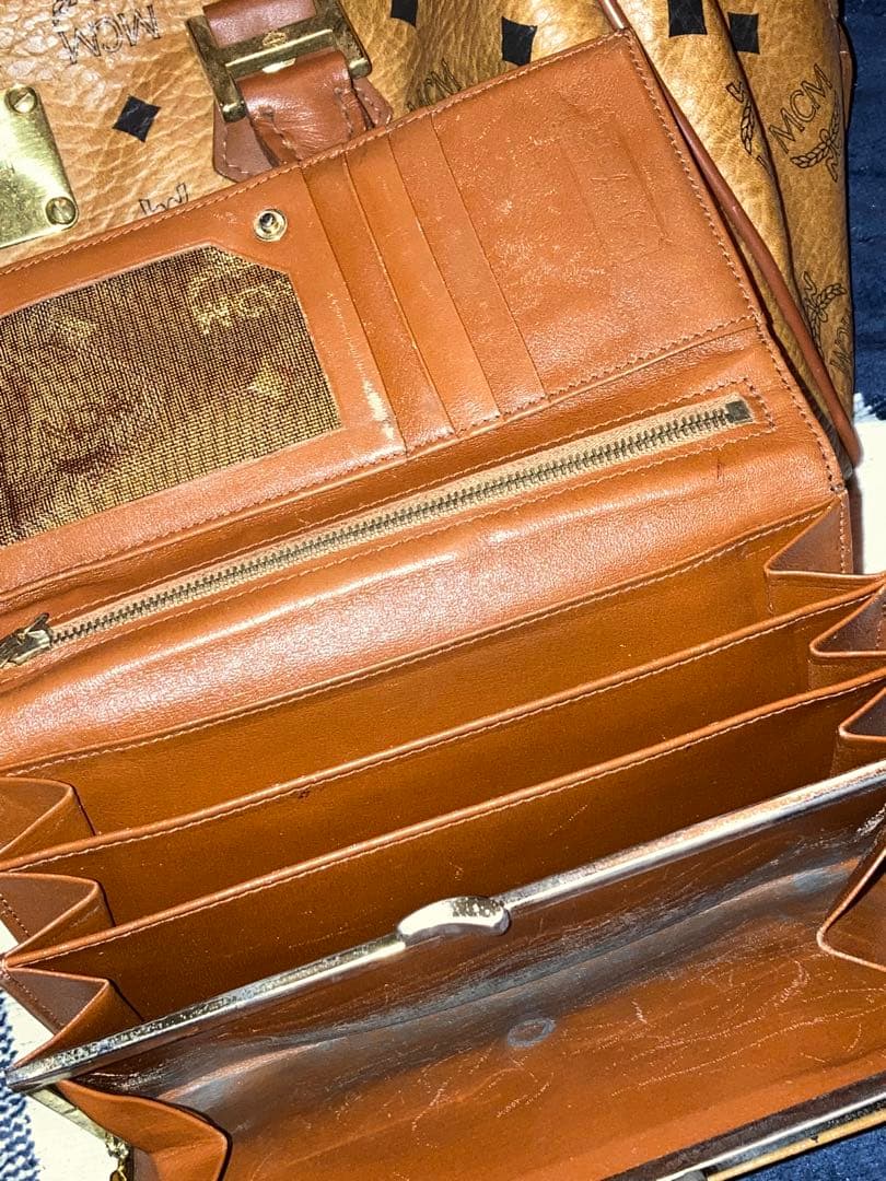 【3点まとめ売り】MCM バッグ＋LOUIS VUITTONベルト＋MCM長財布