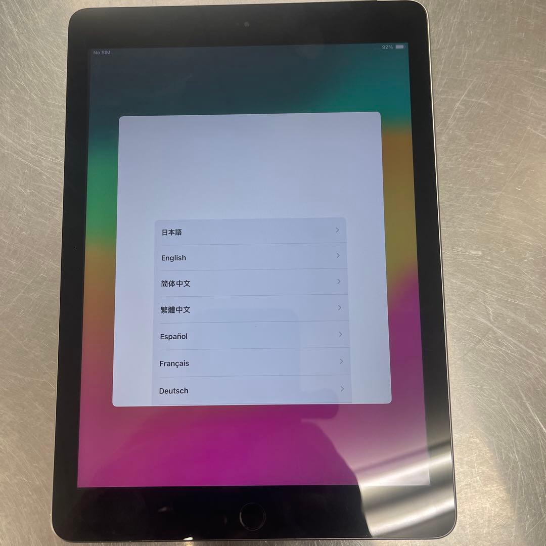 Apple iPad6 シルバー 本体