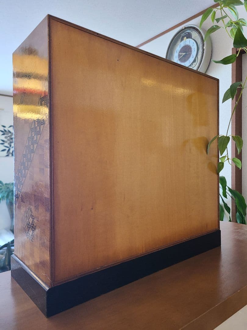 寄木細工　レトロなアクセサリー小物入れ　ミニタンス　特大寄木細工の鏡付き整理箪笥