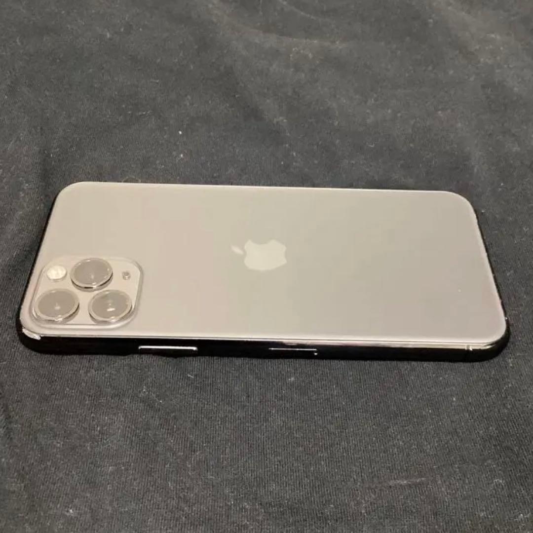 iPhone 11 Pro 256GB シルバー