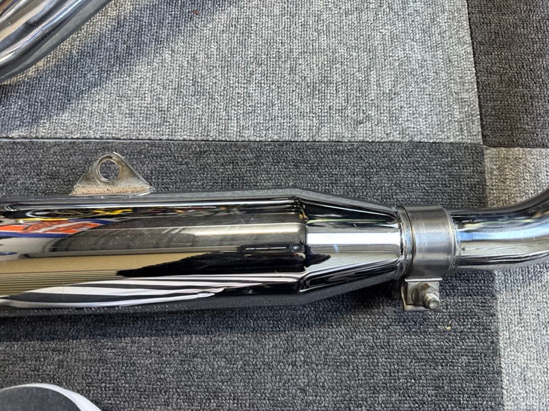 ハーレー　スポーツスター　XLH883 マフラー　加工ステー付き