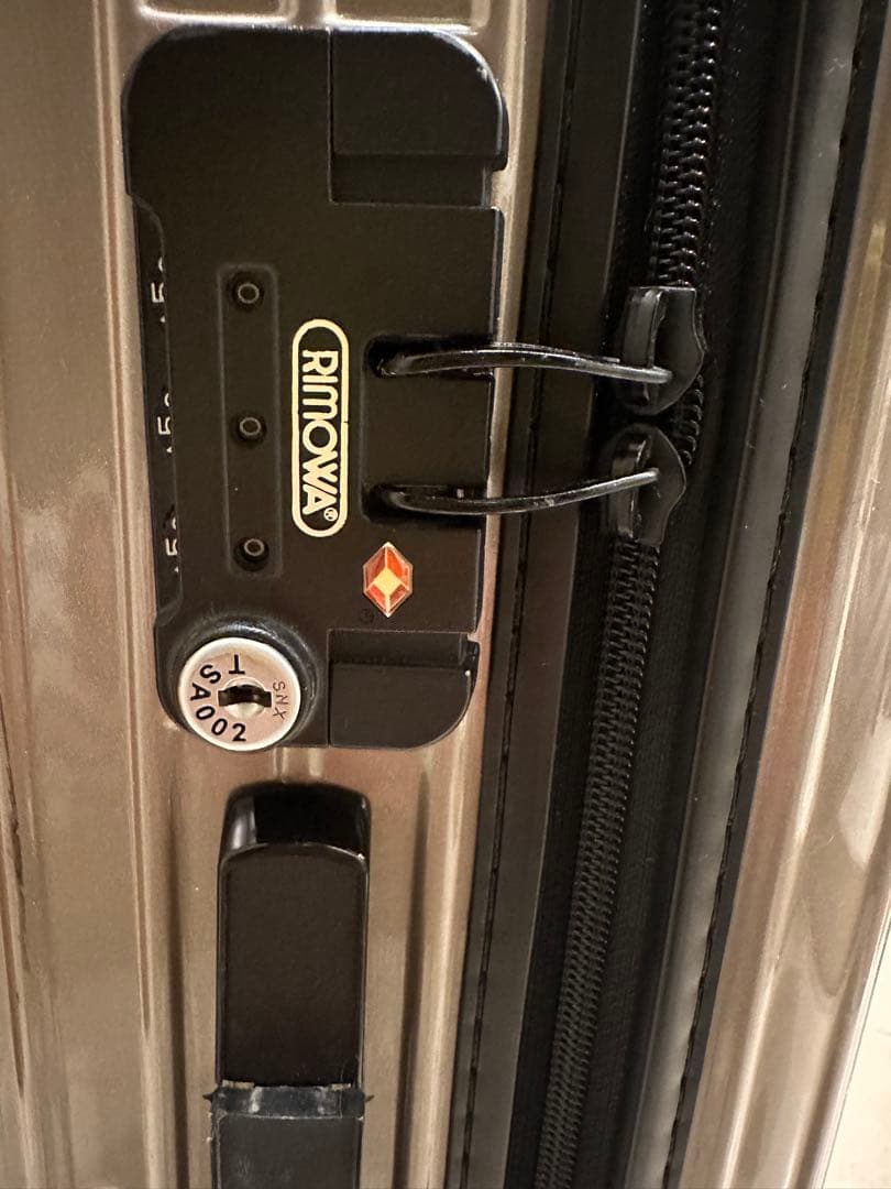 RIMOWA ブラウンゴールドキャリーケース