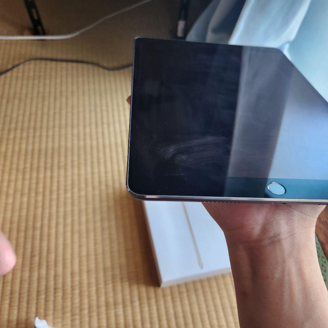 Apple iPad 10.2インチ 64GB バッテリー容量は88%