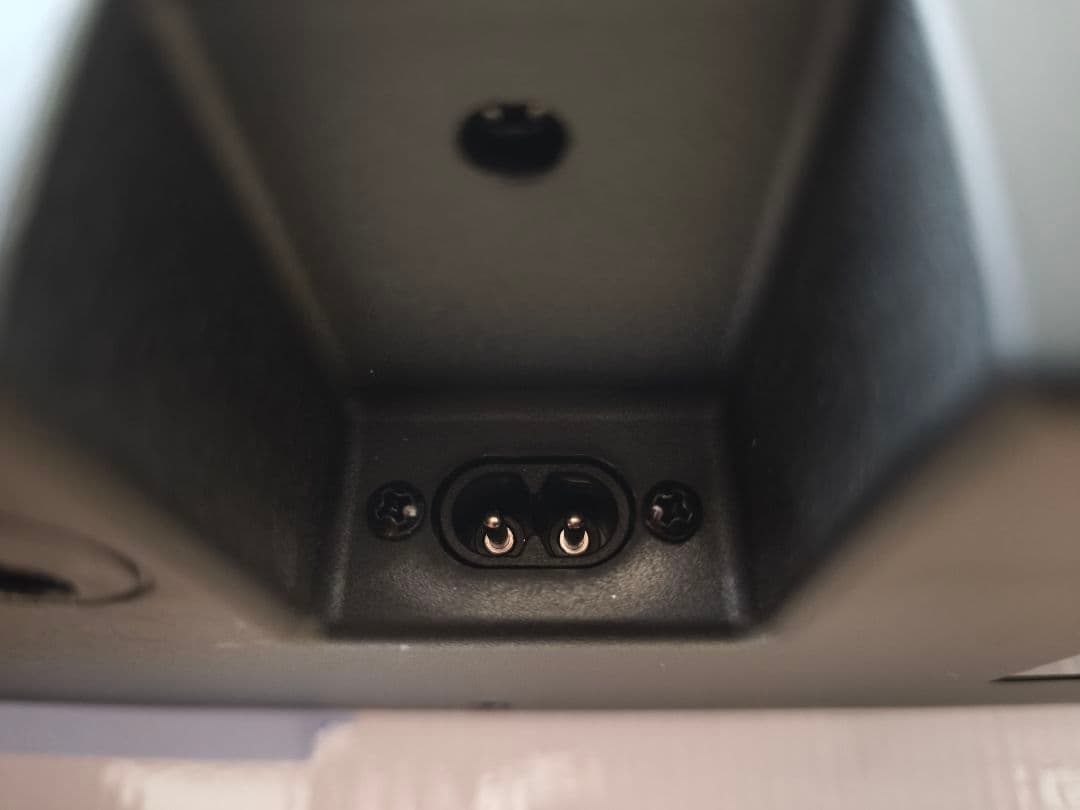 【中古＆超美品】YAMAHA SR-B20A サウンドバー