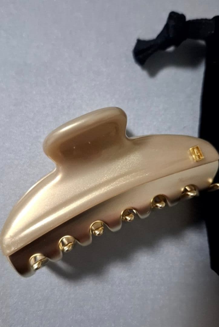 【美品】アレクサンドルドゥパリ M ヘアクリップ　人気のゴールド 完売品