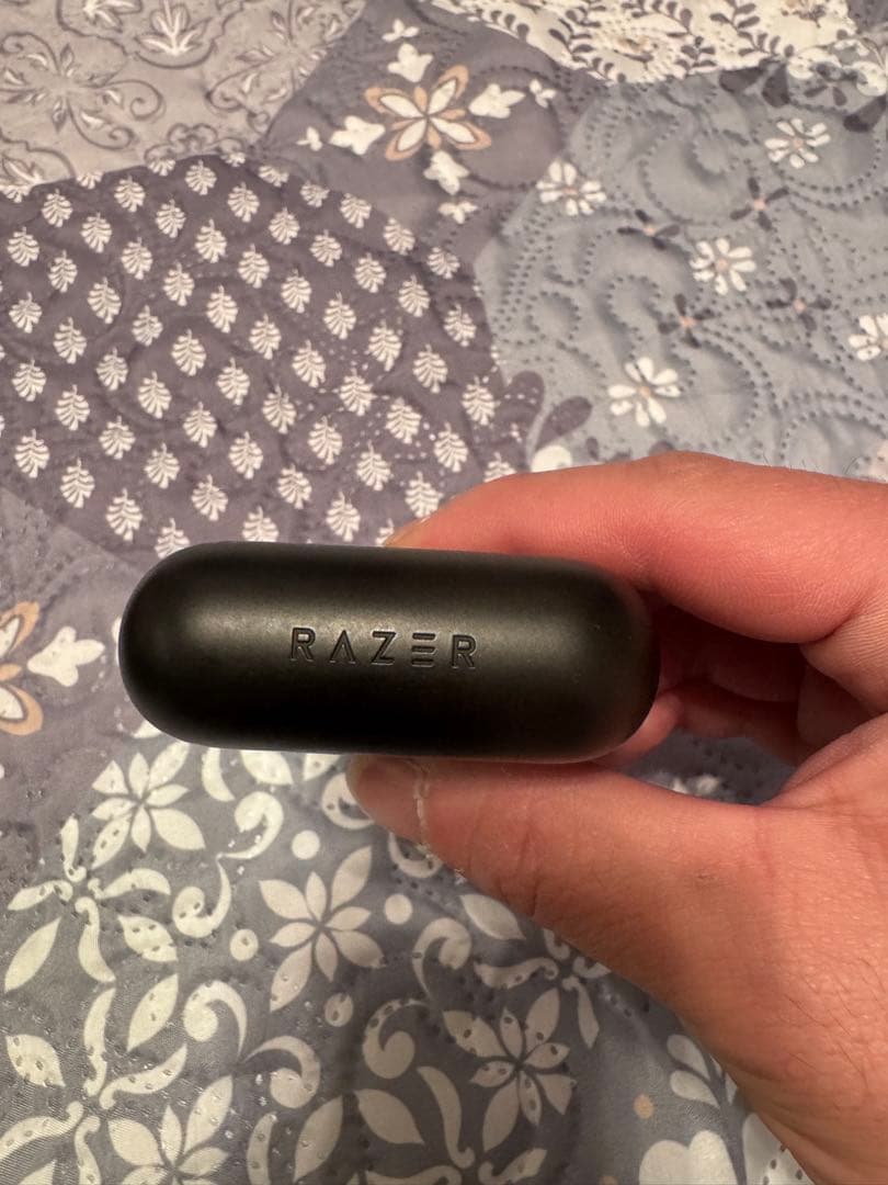 RAZER ワイヤレスイヤホン ブラック