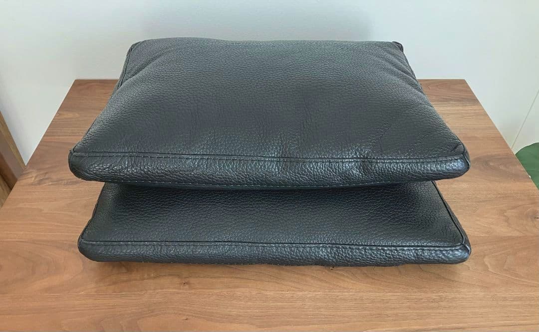 レザークッション 本革 2個セット 大塚家具 IDC 黒