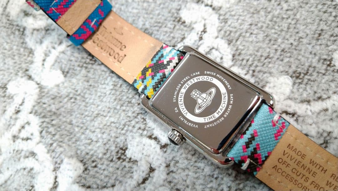 979✡　未使用　Vivienne Westwood 腕時計　ヴィヴィアン