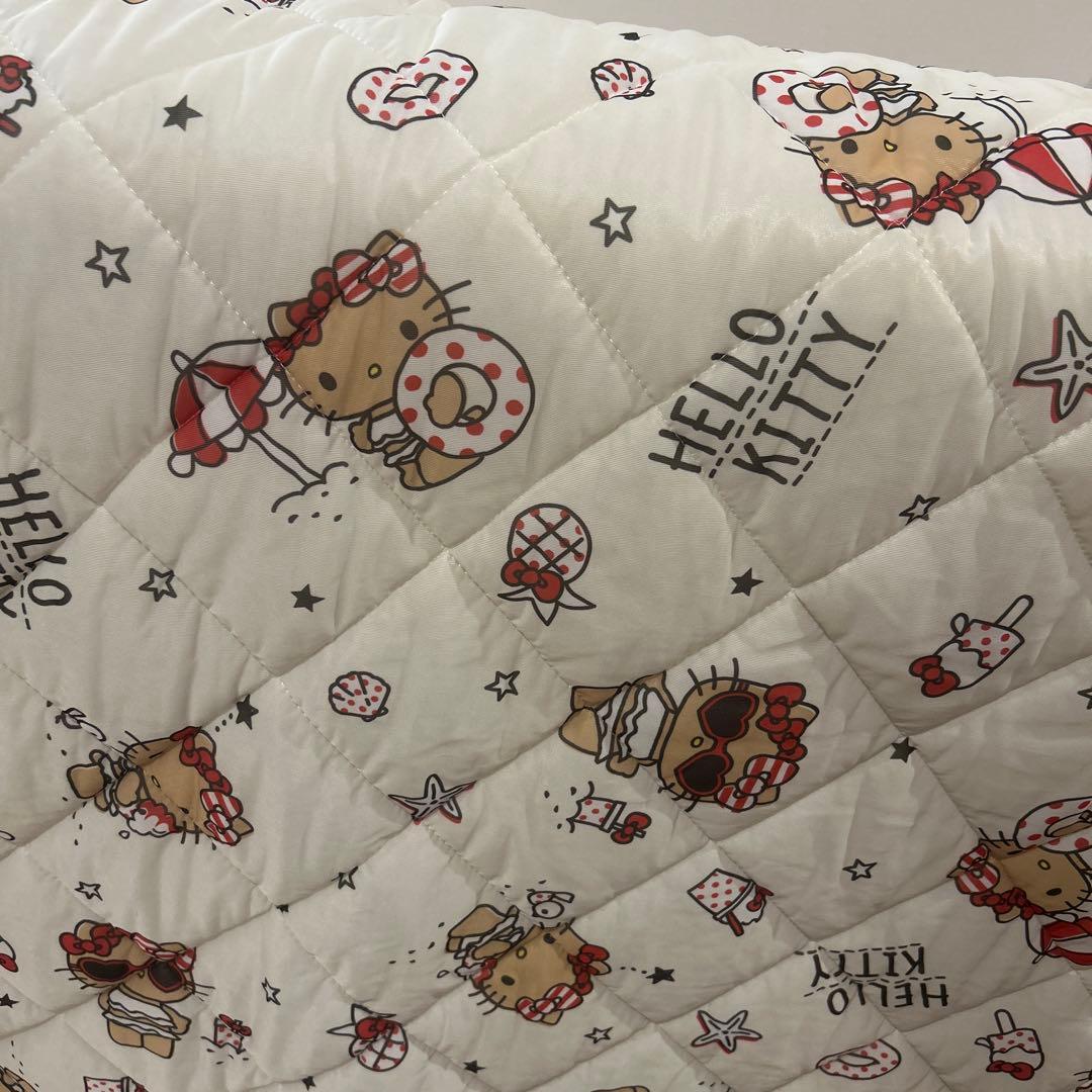 ハローキティ 冷感敷きパッド D 140x205cm ダブル　日焼けキティ