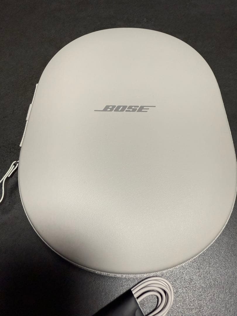 Bose ワイヤレスヘッドホン ノイズキャンセリング