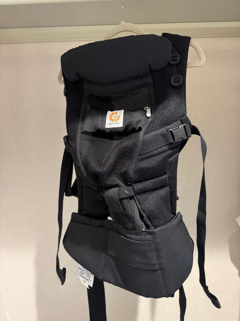 【い】ergobaby ADAPT ブラック 抱っこ紐