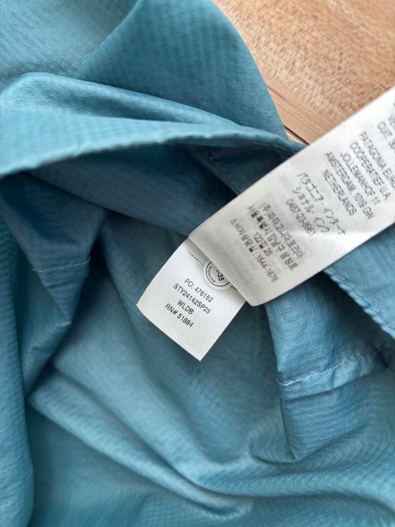 Patagonia フーディニジャケット Mサイズ　SP25