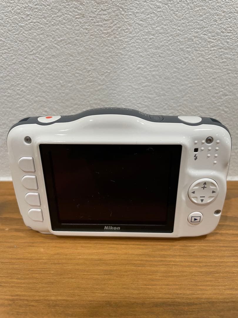Nikon coolpix s32 防水デジタルカメラ