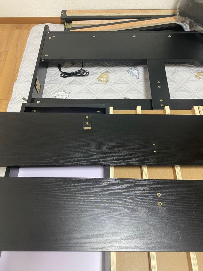 ダブルベッド　ブラック　フレーム本体のみ