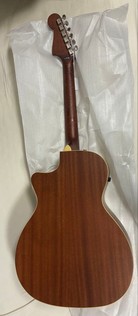 Fender Newporter Player エレアコ 新品