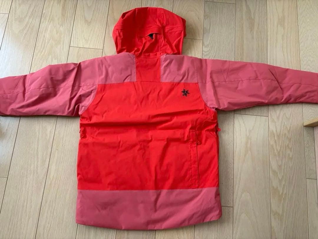 防水スキーウェア上下 赤 新品タグ付き