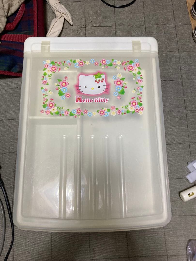 ハローキティーフラワー柄 クリア収納ボックス