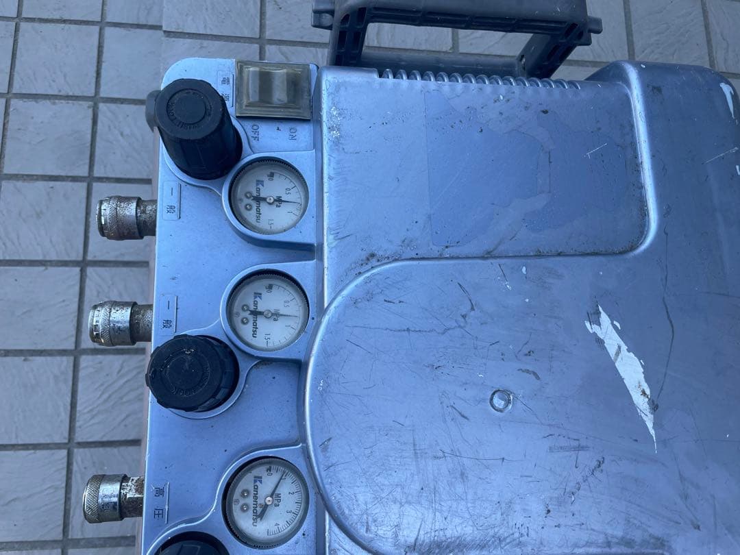 高圧コンプレッサー