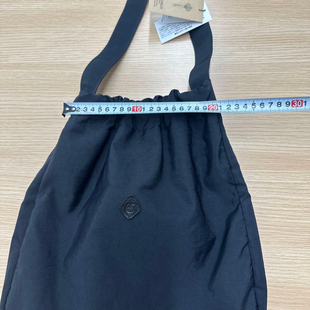 クレドランナイロンブラック　ショルダーバック新品・未使用品・タグ付き
