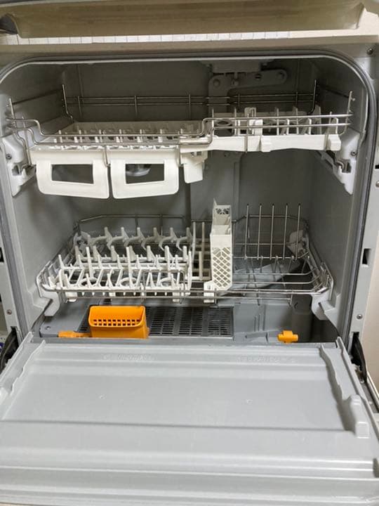 パナソニック食洗機　NP-TR8-B