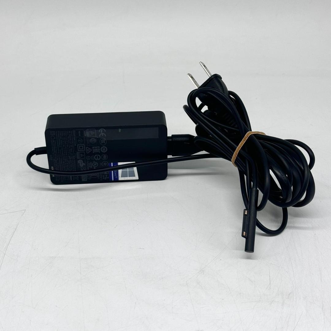 Surface Pro5 1807 SSD 256GB メモリ 8GB