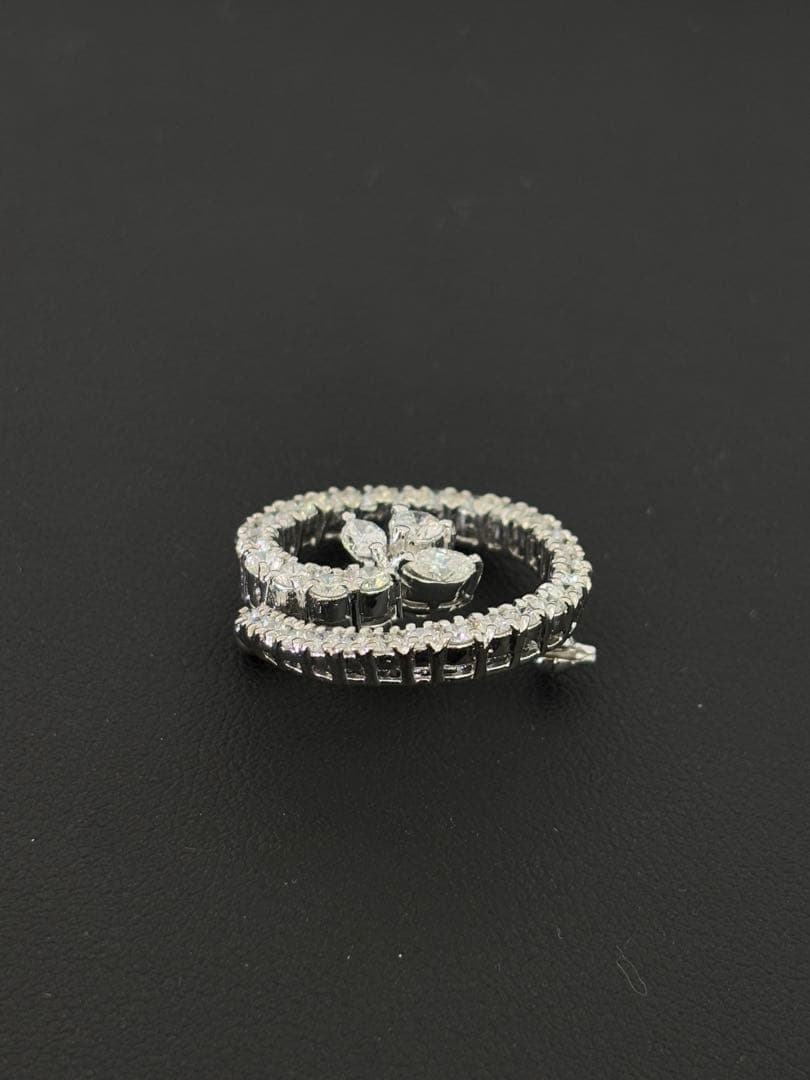 Pt900 ダイヤモンド1.67ctブローチ