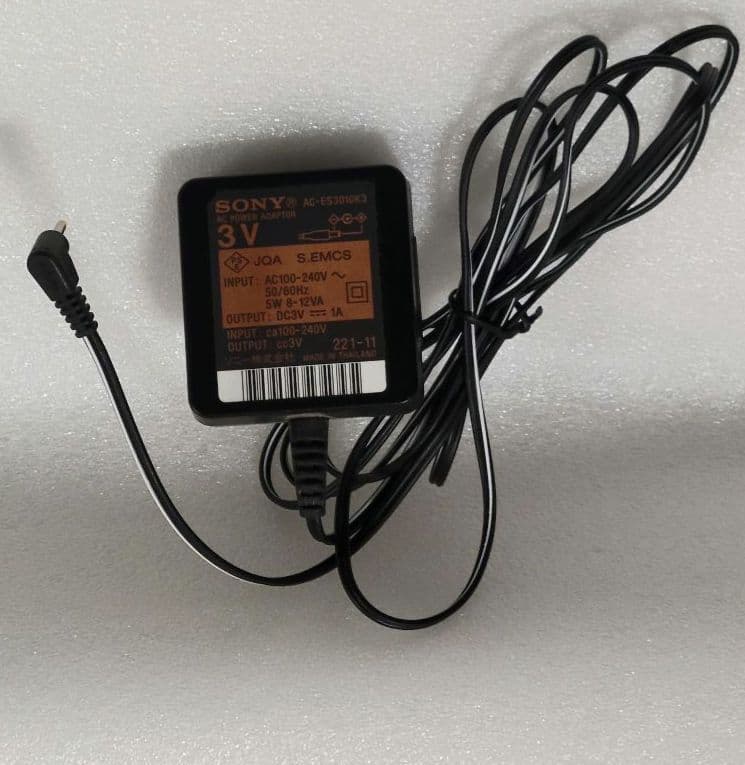 【ジャンク】SONY Hi-MD WALKMAN MZ-EH50　充電池付き