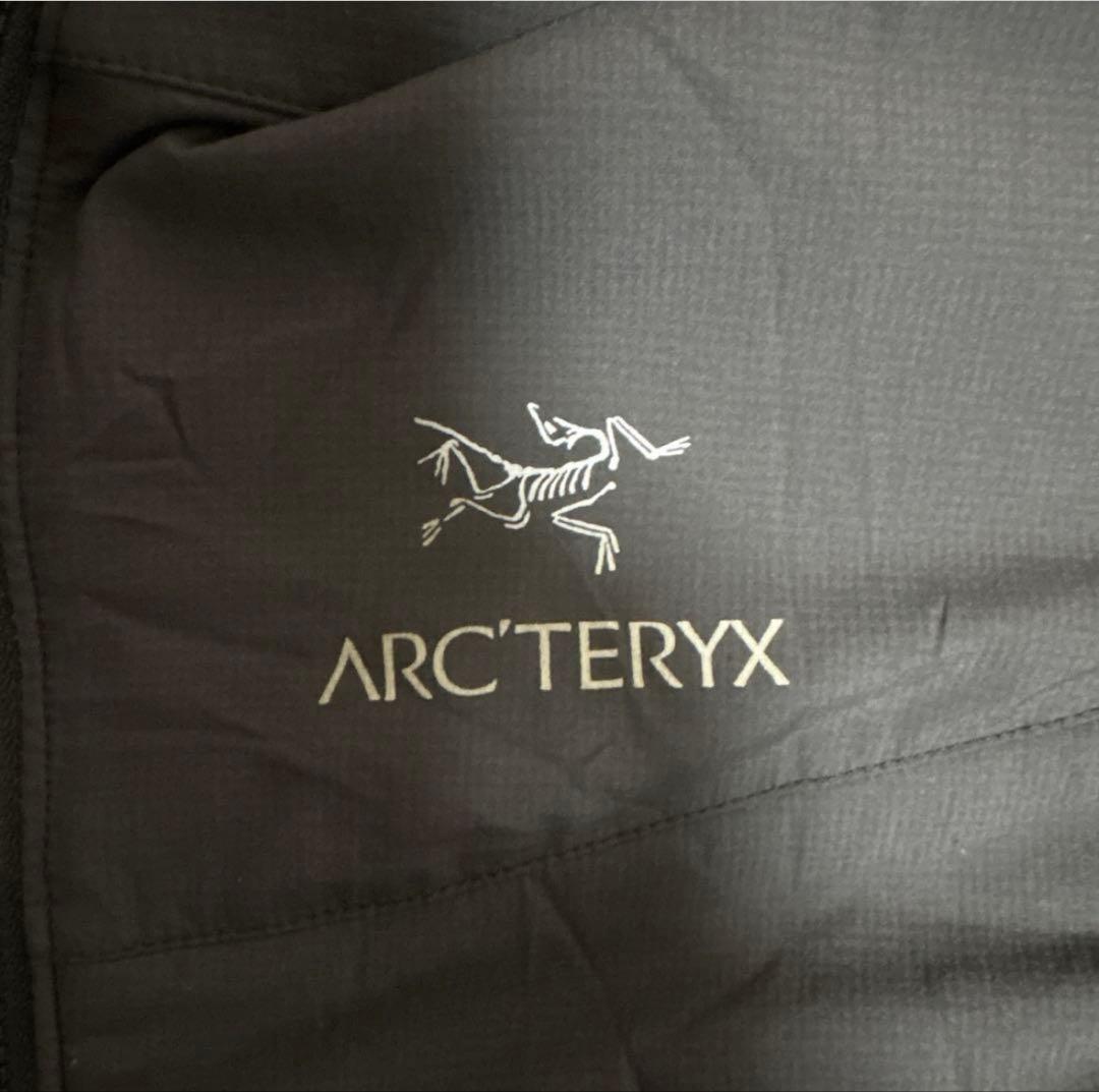 せ*い様 ARC'TERYX atom LT フーディ M