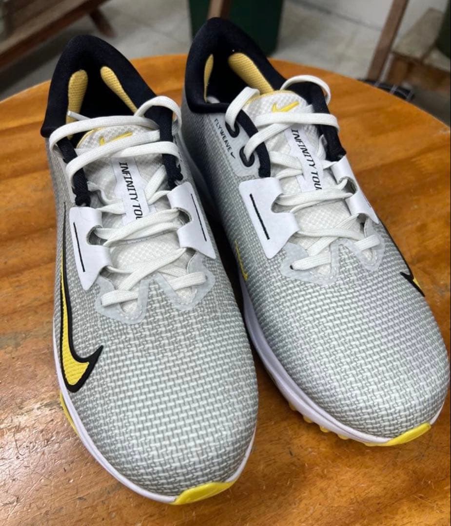 ナイキ　ゴルフシューズ　used 美品　使用わずか　25センチ