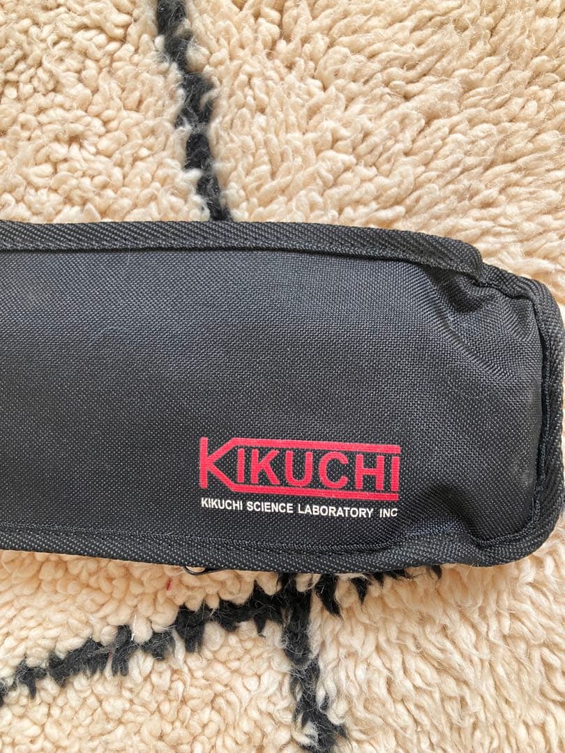 KIKUCHI プロジェクタースクリーン